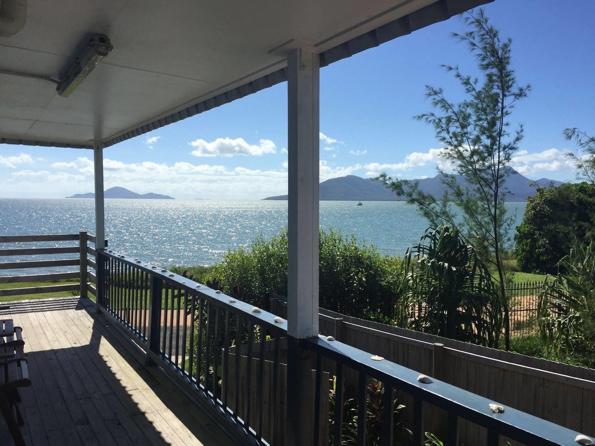 Cardwell Beachfront Motel Kültér fotó